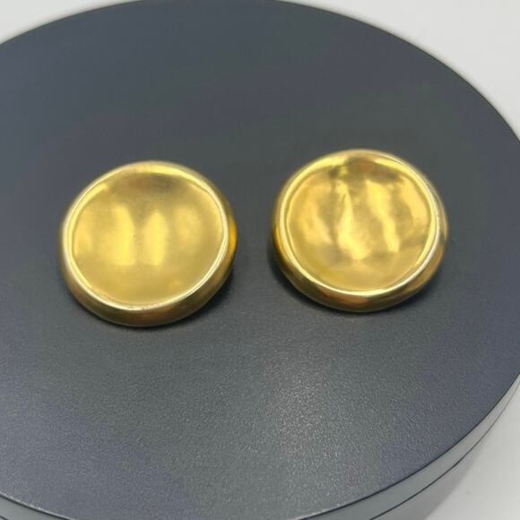 Robert Lee Morris Designer Signed Vintage Gold Tone Round Dome Clip-On Earrings - Picture 1 of 15